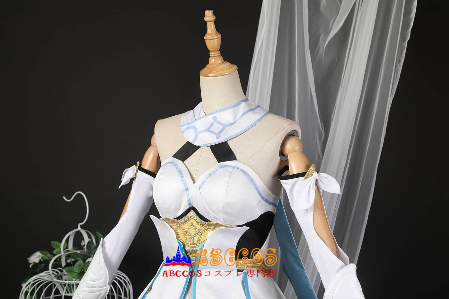 Genshin Impact Lumine Cosplay Costume